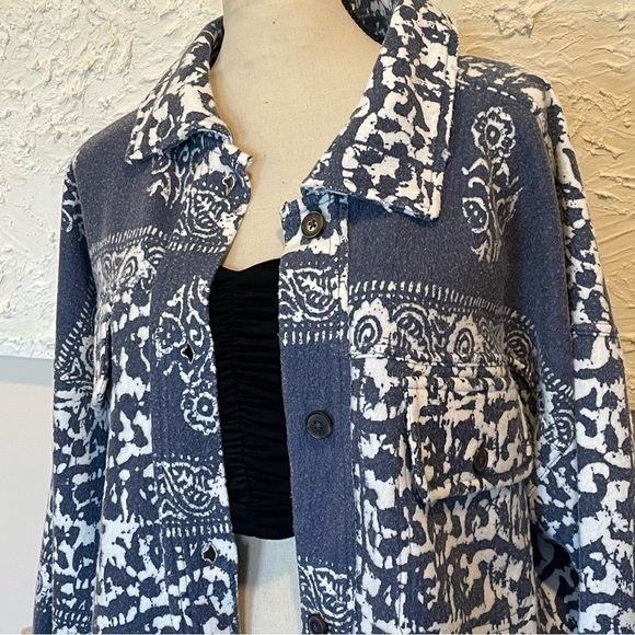 Free People Women's Ruby Navy Combo Shacket Jacket Size Medium NWT - Picture 3 of 10